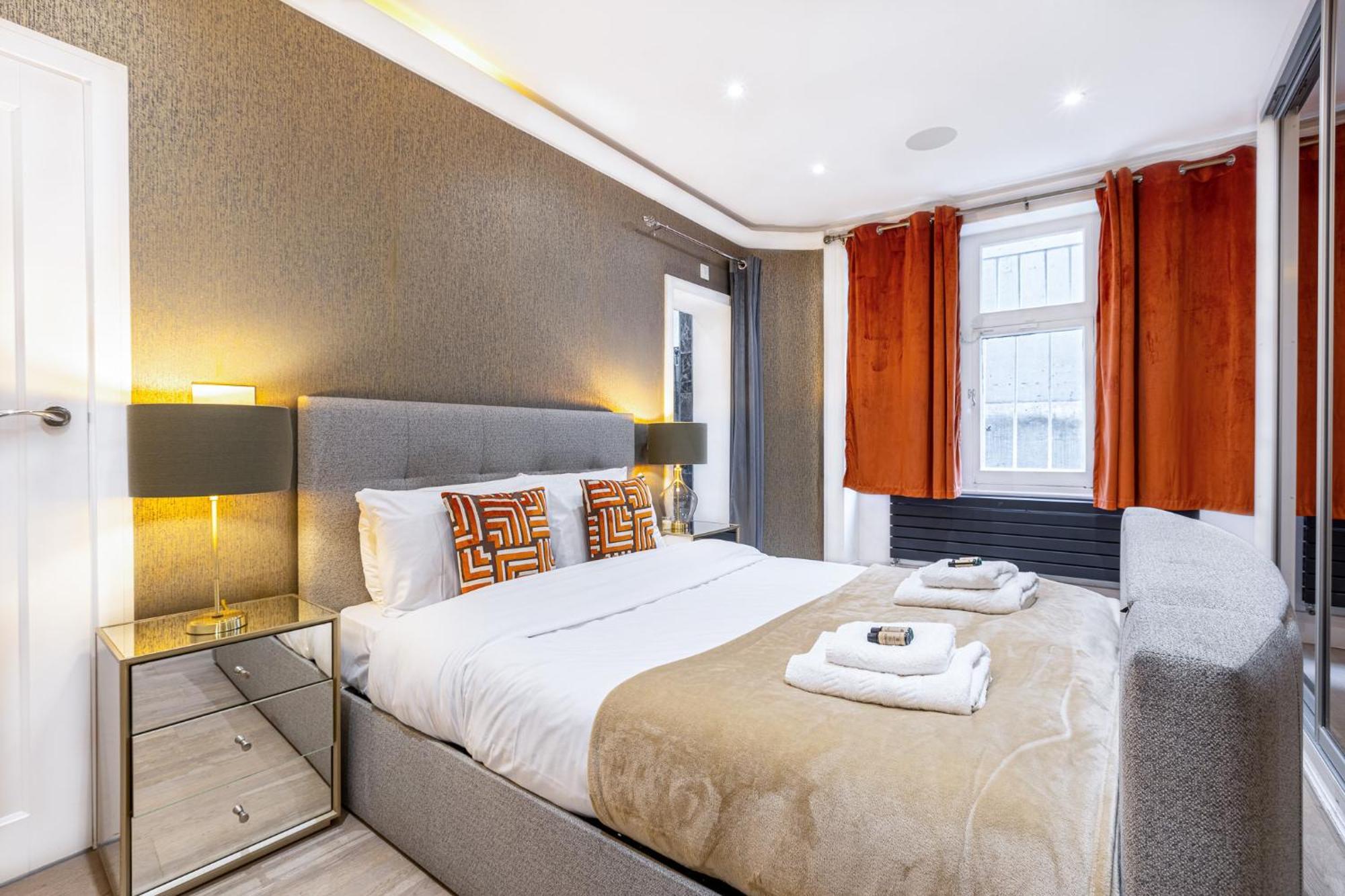 Modern 4 Bdr 3 Bth Apt Minutes From Edgware Road ロンドン エクステリア 写真